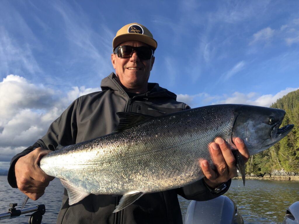 Summer Chinook River Fishing Tips – Sea-Run Fly & Tackle